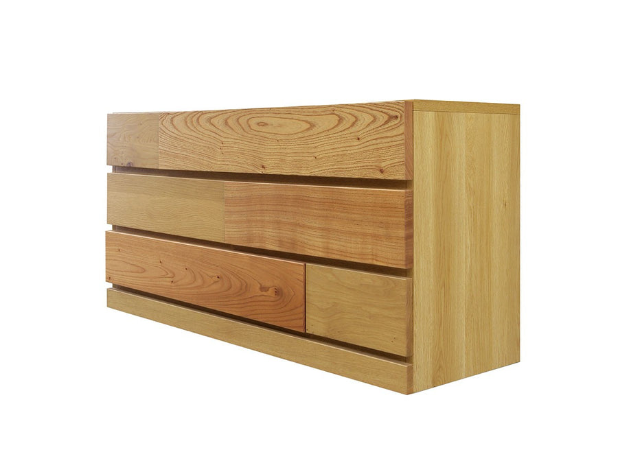 LIVING CHEST