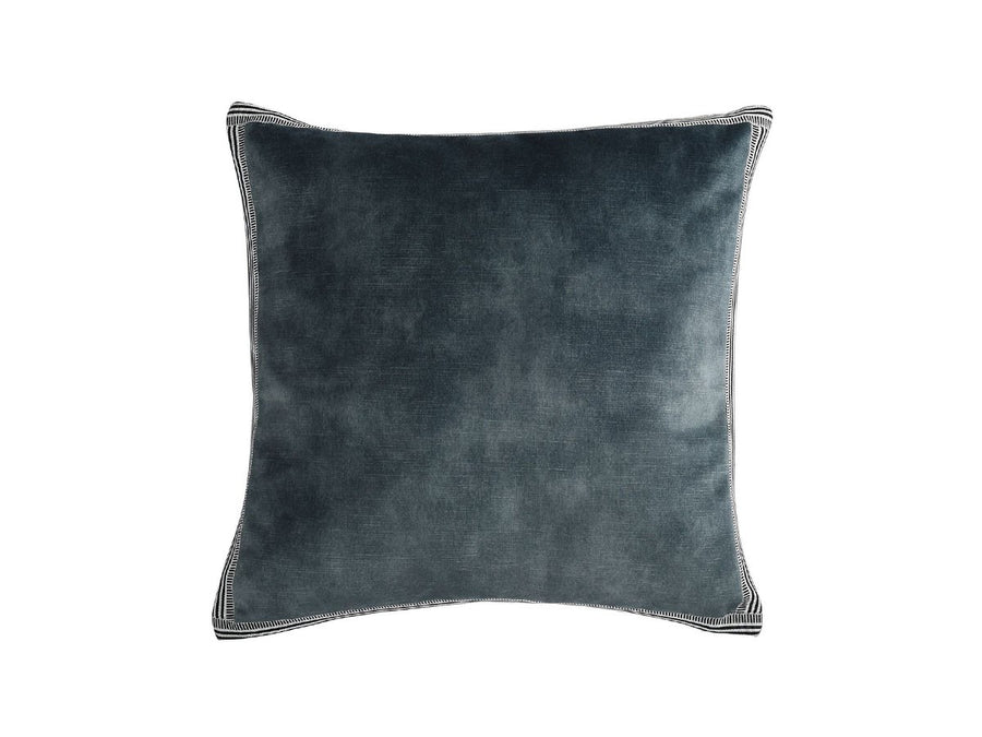 Manade Cushion [65cm]