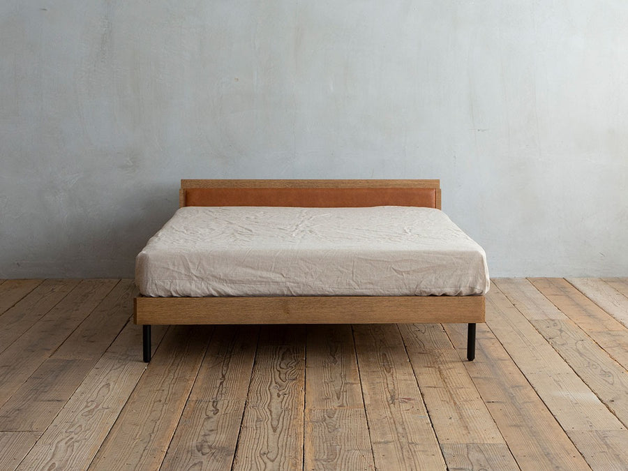 HUNT BED