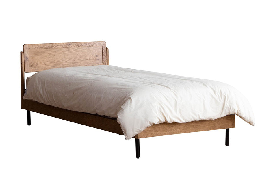 HUNT BED