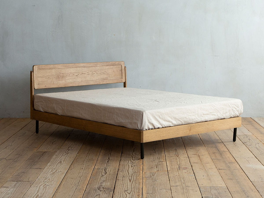 HUNT BED