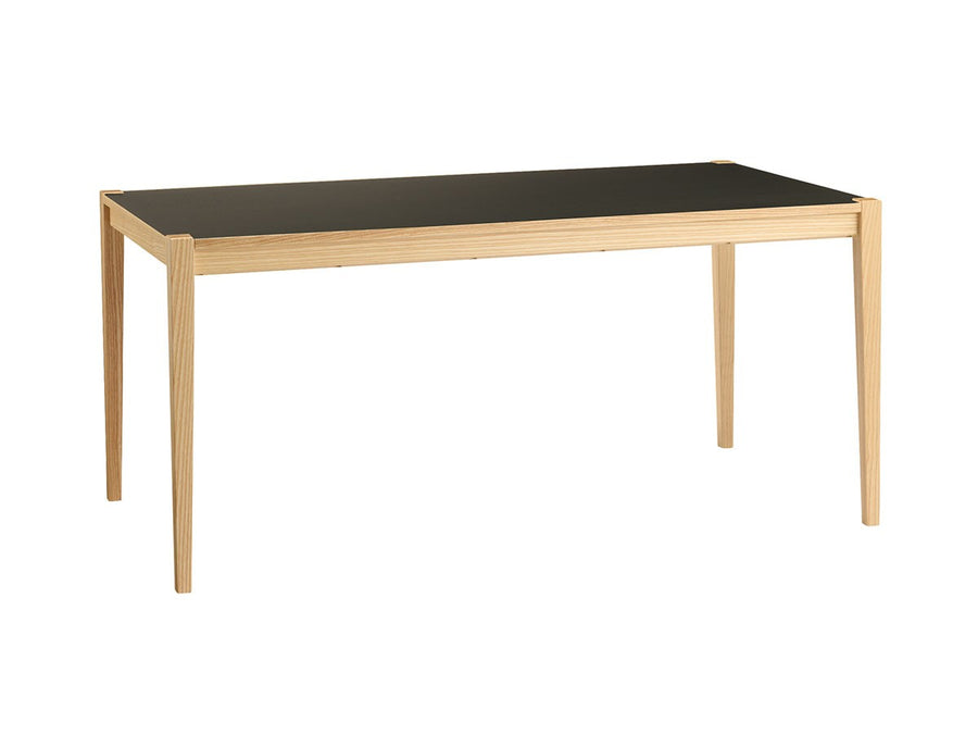 NOVA DINING TABLE SQUARE 1600