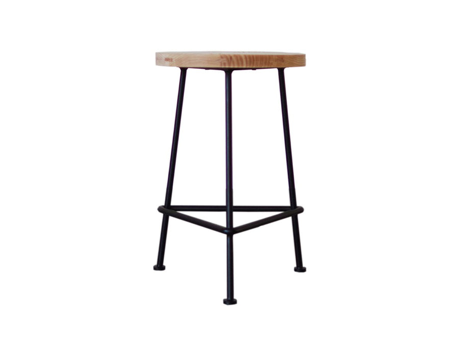 SL IRON STOOL