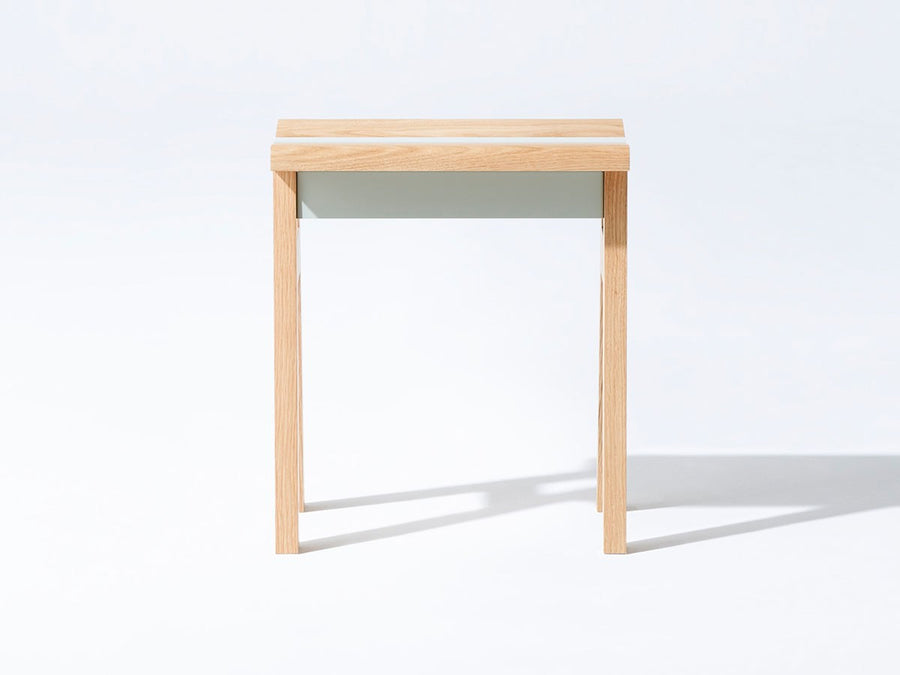 Hi.series stool