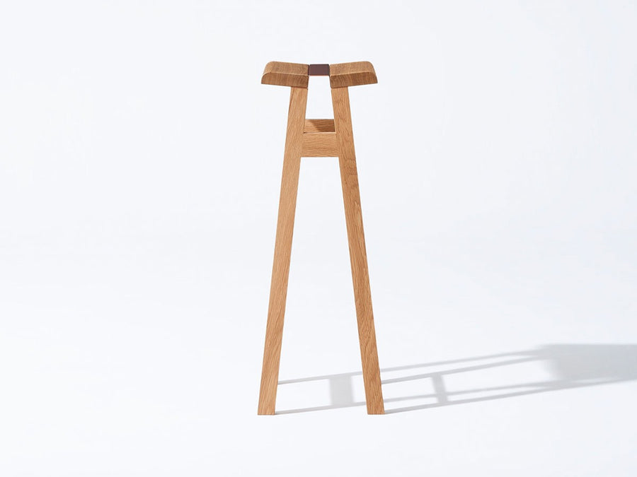 Hi.series hi-stool