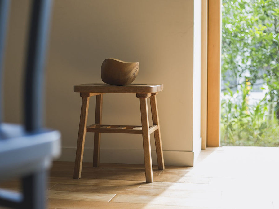 merge dining stool