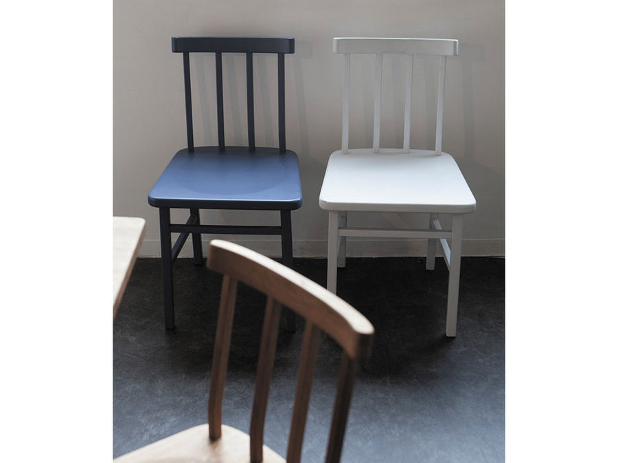 merge dining chair