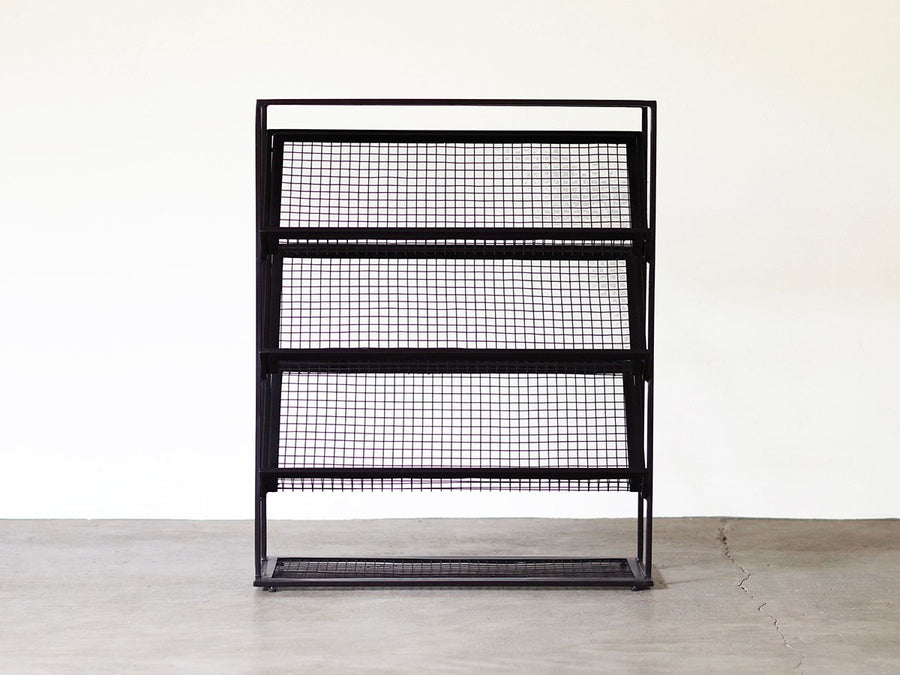 IRON DISPLAY MAGAZINE RACK