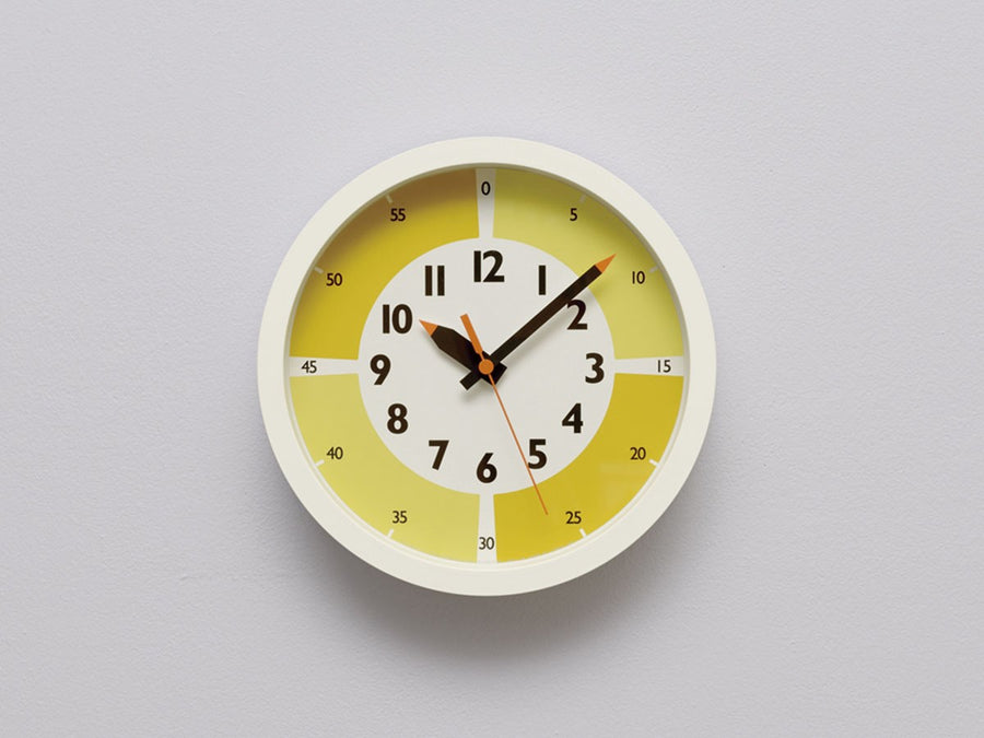 fun pun clock with color