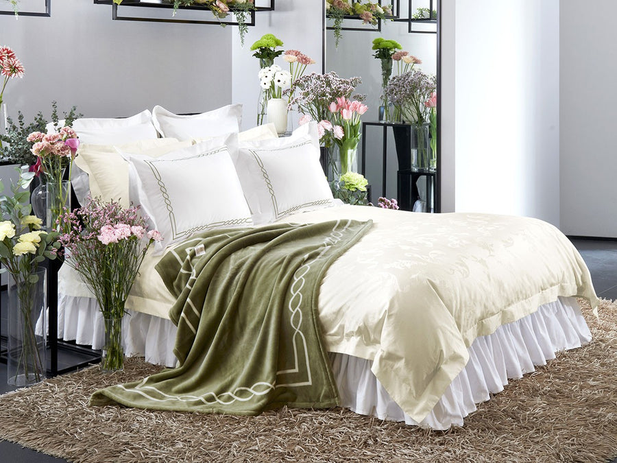 400TC Gathered Bed Skirt