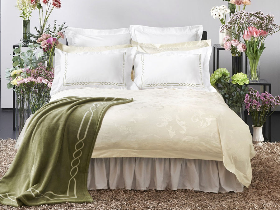 400TC Gathered Bed Skirt