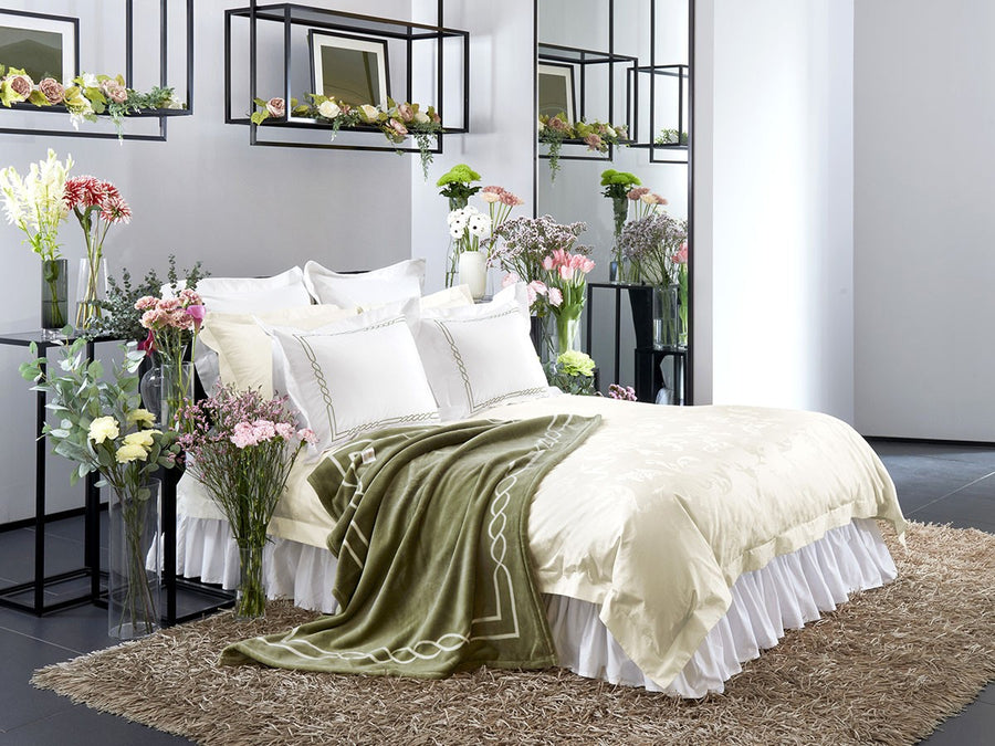 400TC Gathered Bed Skirt