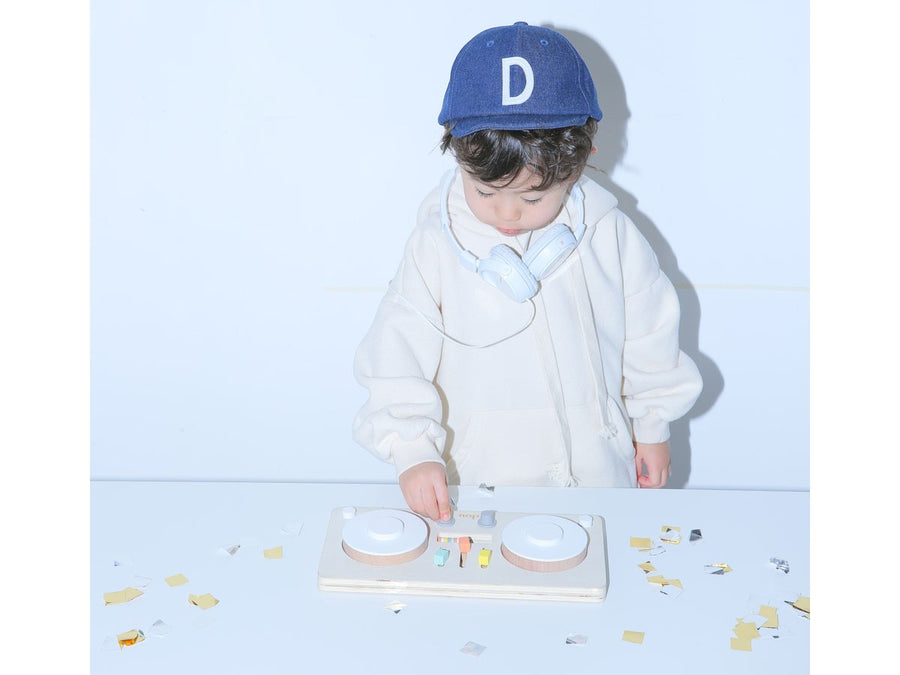 little DJ