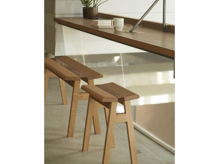 Hi.series stool