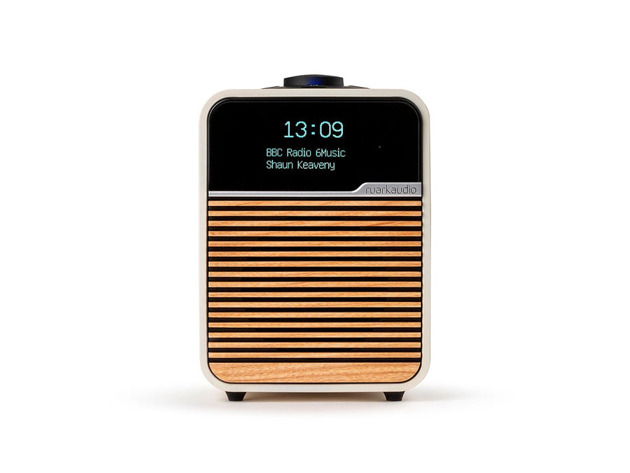 R1mk4 Deluxe Bluetooth Radio