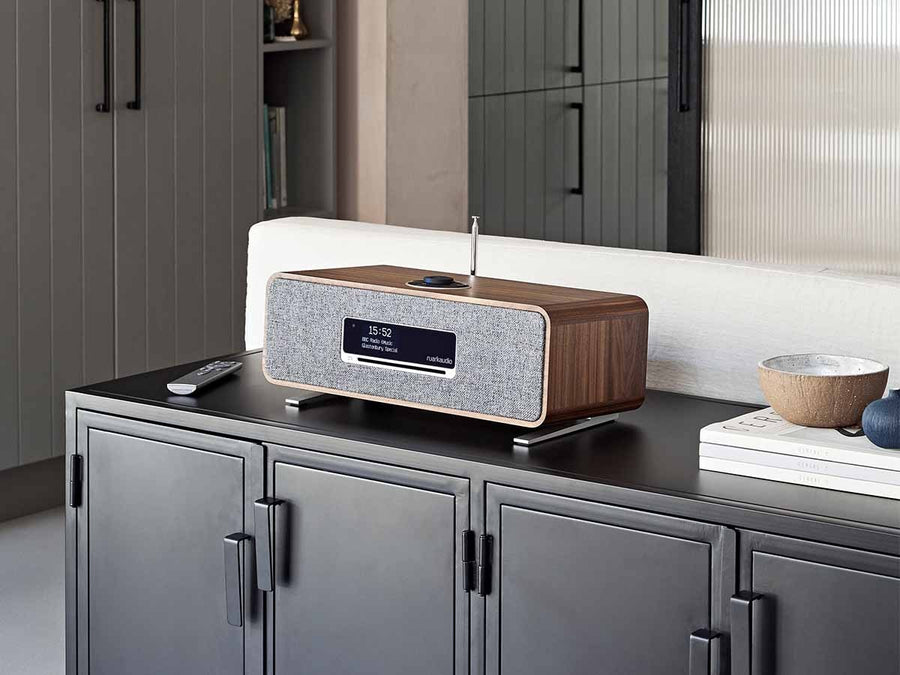 R3 Compact Music System