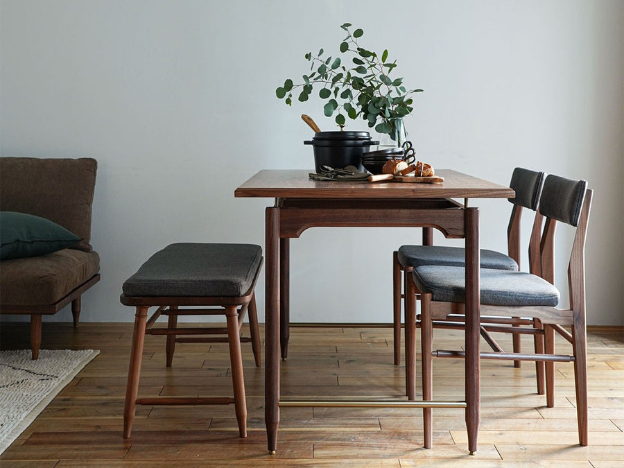 EPI DINING TABLE 1200