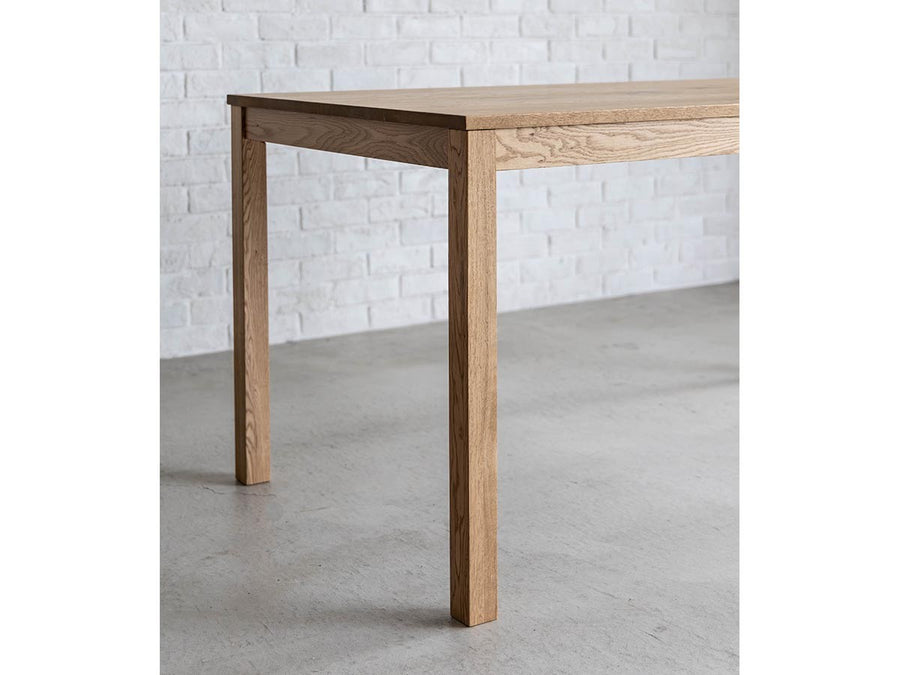 PANTHER DINING TABLE