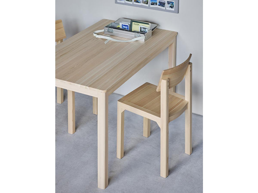 DR Dining table 01