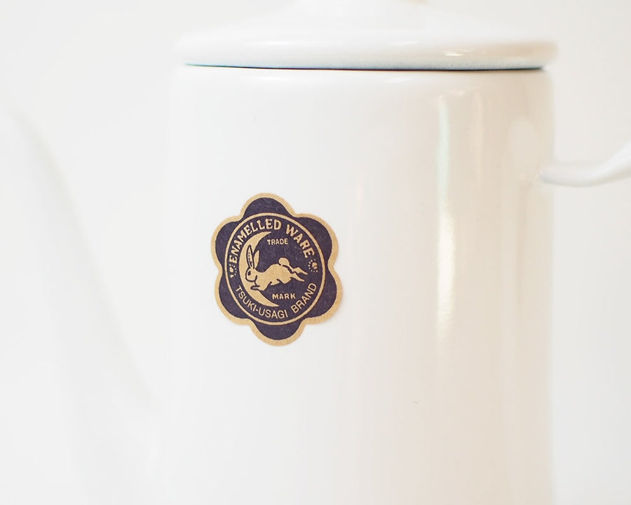 Tsukiusagijirushi Slim Pot 0.7L Enamel Slim Pot