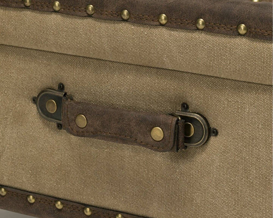 BRIM TRUNK TABLE