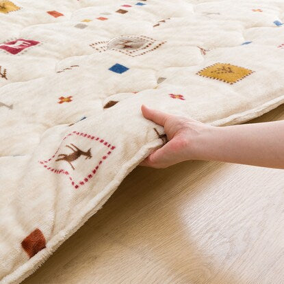 Kotatsu quilt, square (N Warm GA2402)