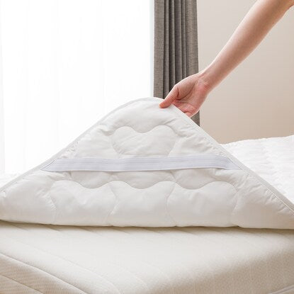 Temperature-regulating, dehumidifying, anti-dust mite mattress protector (bed pad) single (B2306 S)