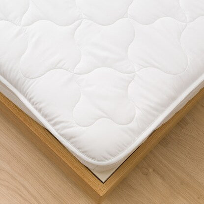 Temperature-regulating, dehumidifying, anti-dust mite mattress protector (bed pad) single (B2306 S)