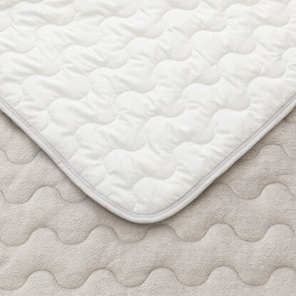 Easy to place, just place it on the mattress pad, single size (N Warm GY S A2410)