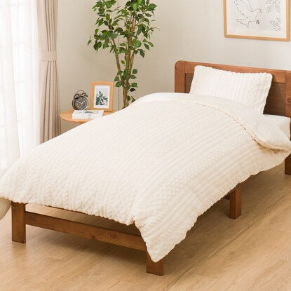 Single duvet cover that can also be used as a blanket (N Warm SP Cable IV 24NW15S)