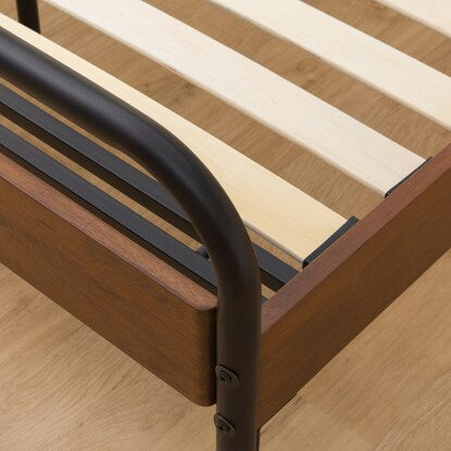 Slatted semi-double bed frame (VT003)