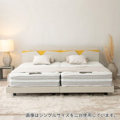 Single bed with power outlet and shelf (Stocatore Ivory Palm)