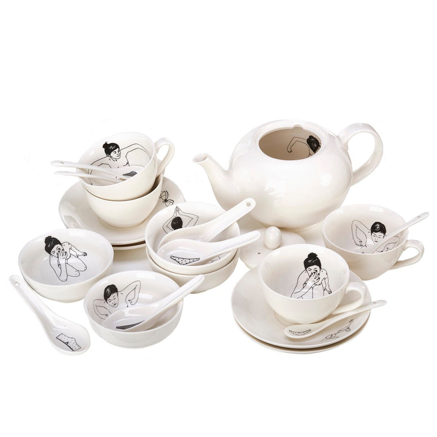 Undressed Tea Set