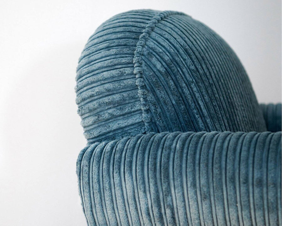 OAKS CLUB CHAIR AC07 Oaks Club Chair Corduroy