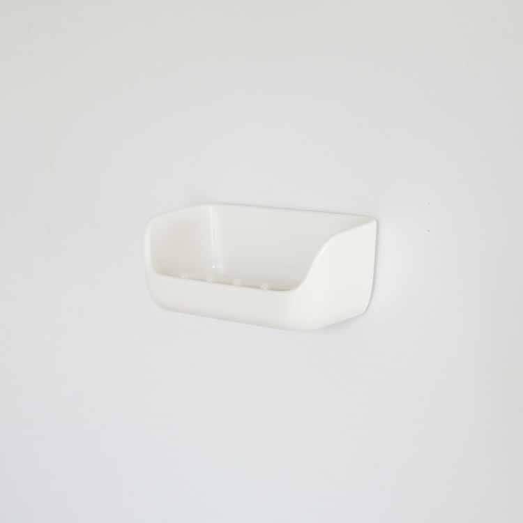 Magnetic soap dish, white