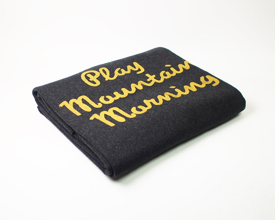 Playmountain Morning Blanket