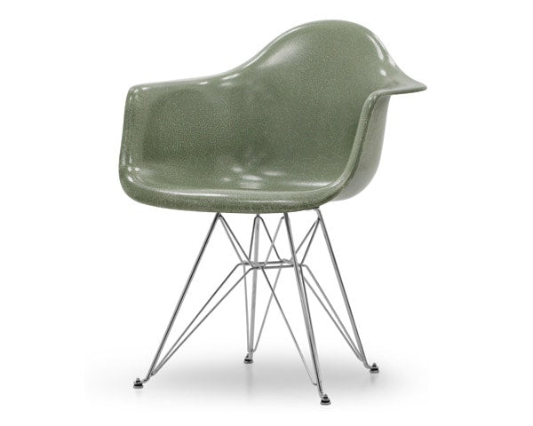 Fiberglass Arm Shell Chair MOSS モス