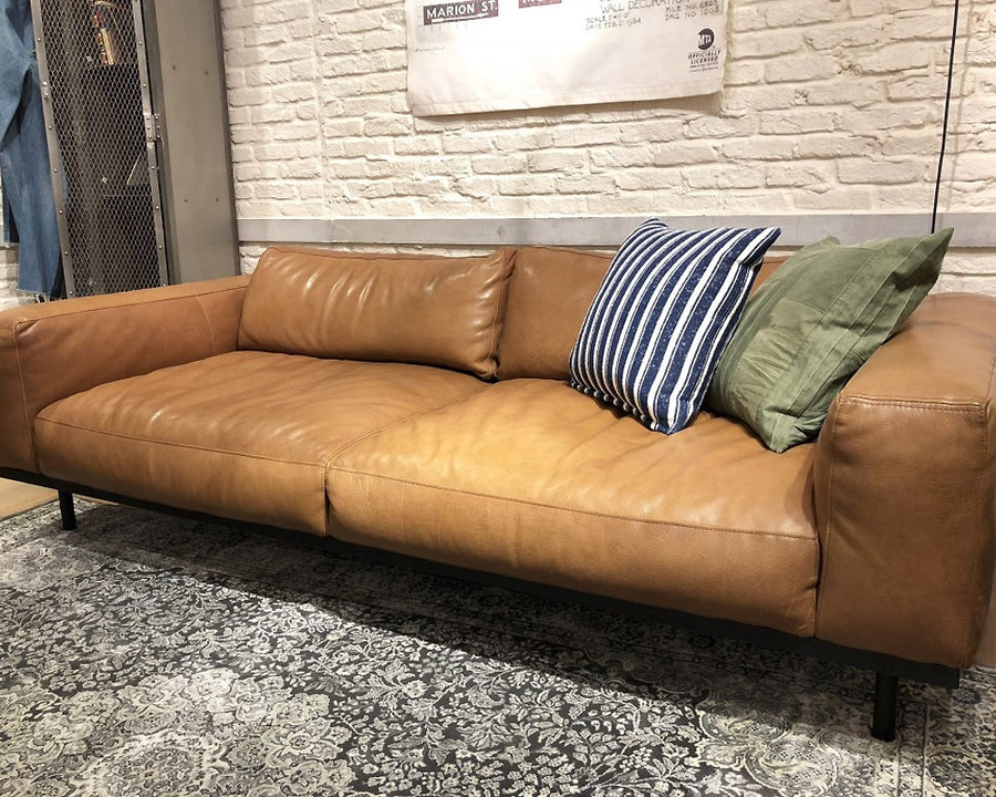 OSWALD SOFA Oswald sofa 2 seater