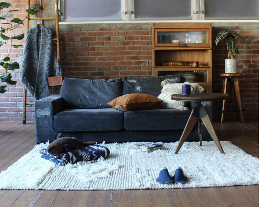 FRANKLIN SOFA BLACK DAMAGE DENIM Franklin sofa black damage denim