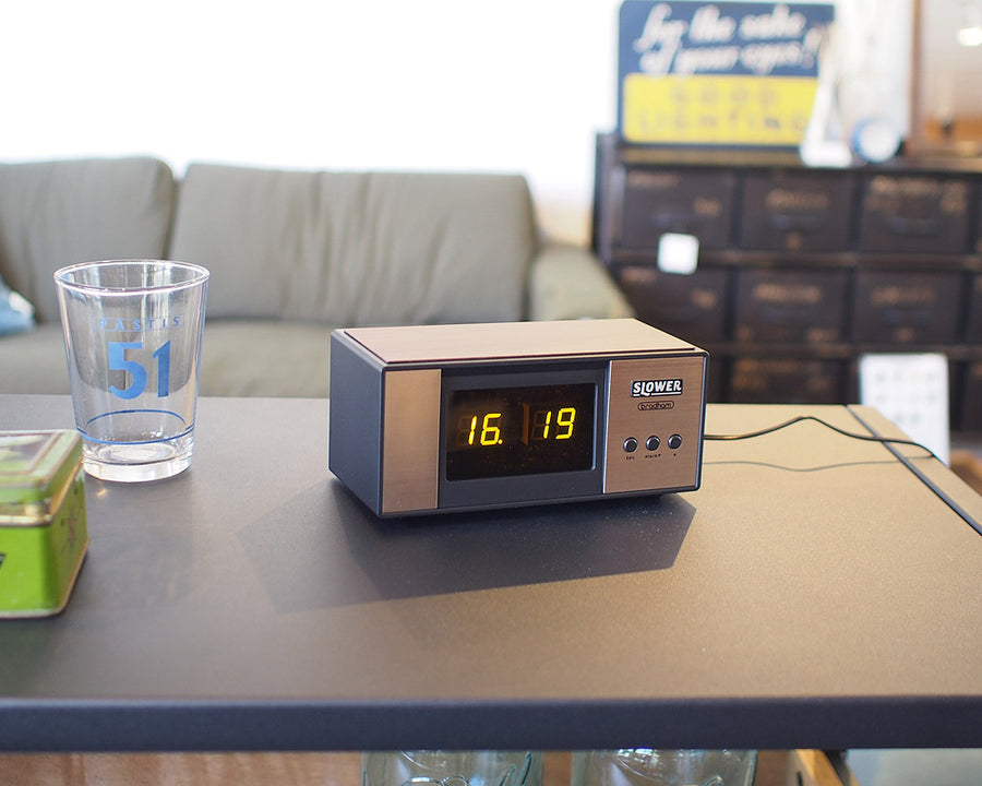 LED DESK CLOCK Bradhum LEDデスククロック ブラハム