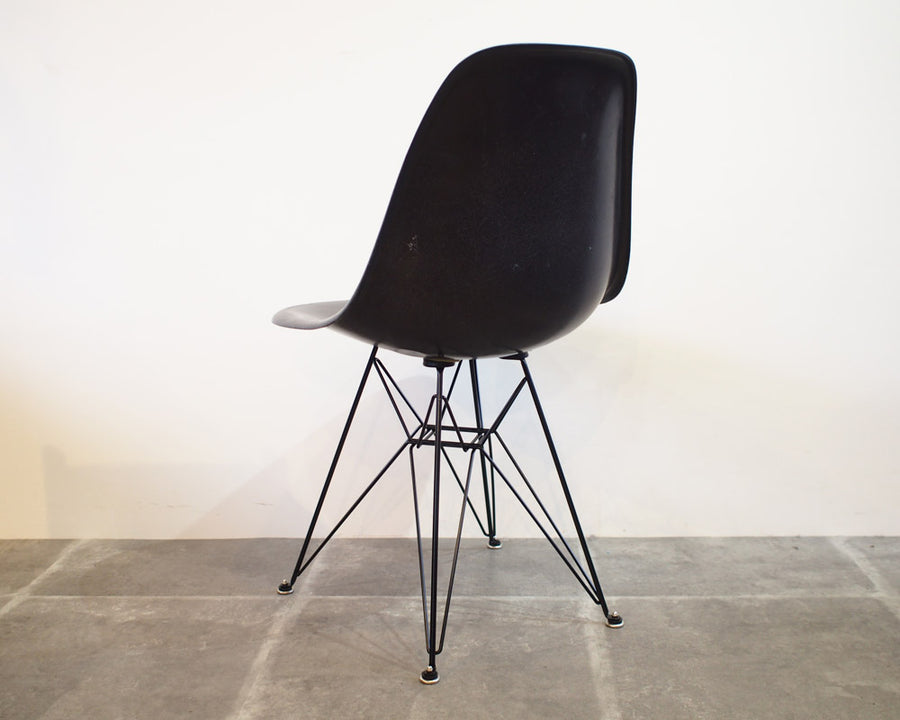 Eames side shell chair チャコール