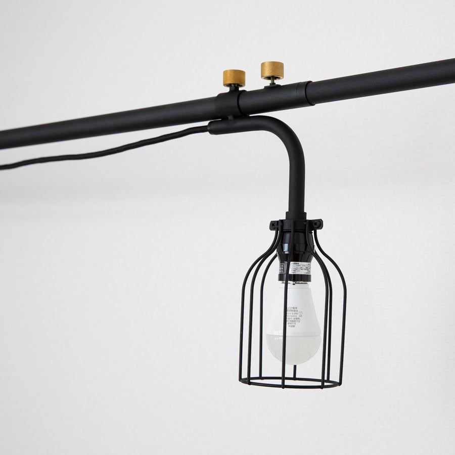 007 Lamp A Black