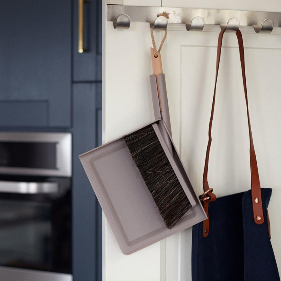 smart dustpan and brush set, gray
