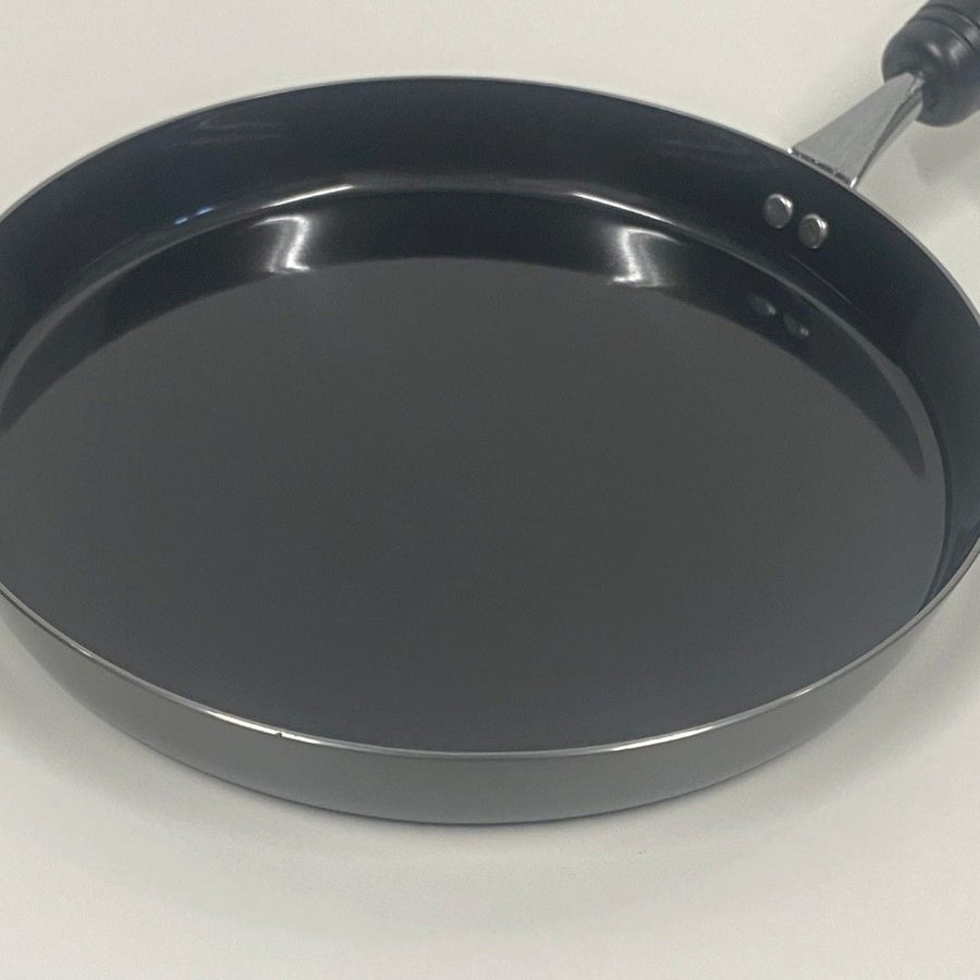 bws SELECTION Iron frying pan for delicious fried eggs