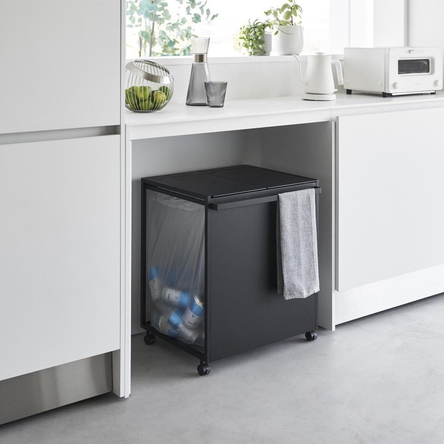 Tower 45L lidded blindfolded trash cart with 2 compartments