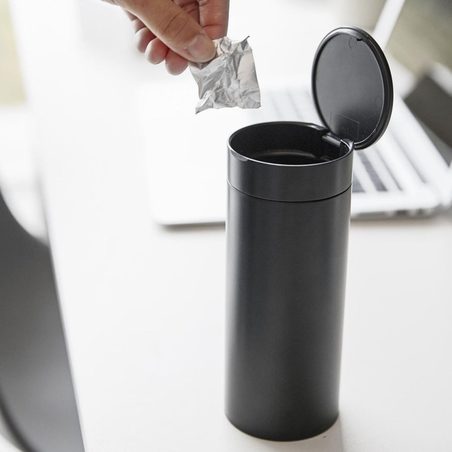 Tower Bottle-Shaped Trash Can with Lid