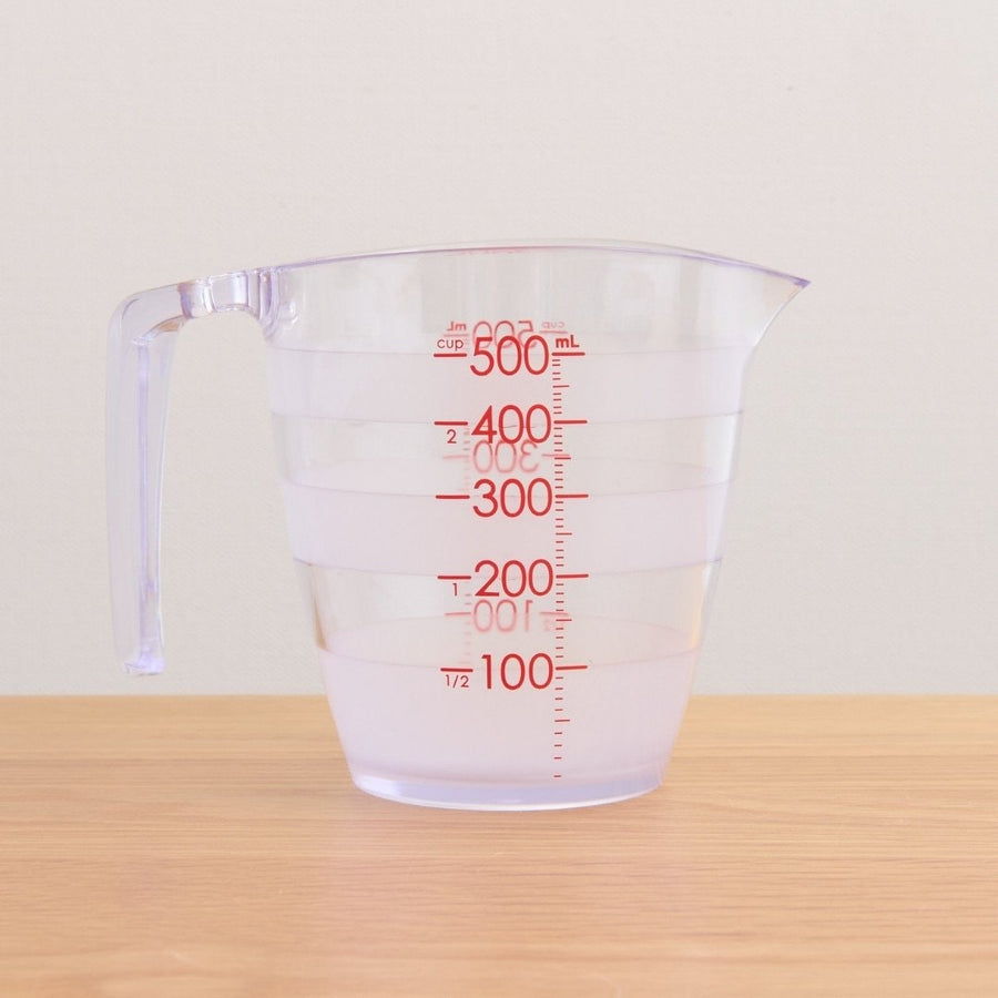 計量カップ 500ml