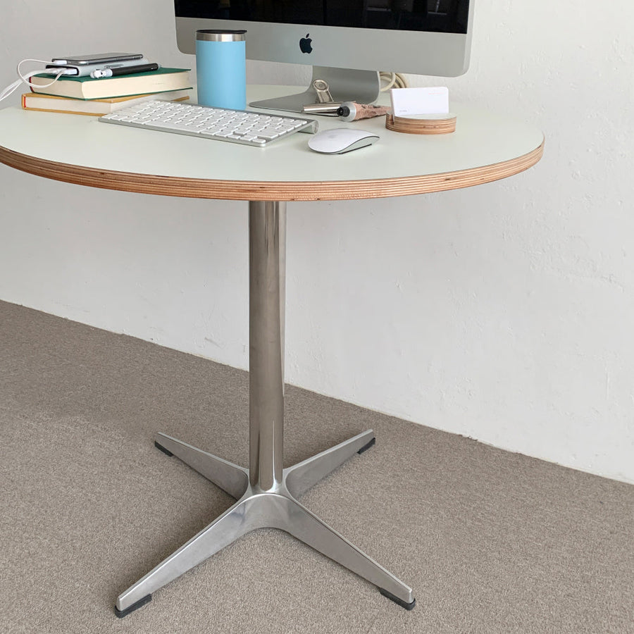 シラカバHPLホマイカ円形テーブル 80cm