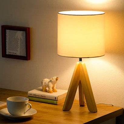 Fasla table lamp, Nordic, fabric, natural wood