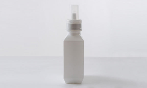 B2C ランドリーボトル 700ml ホワイト